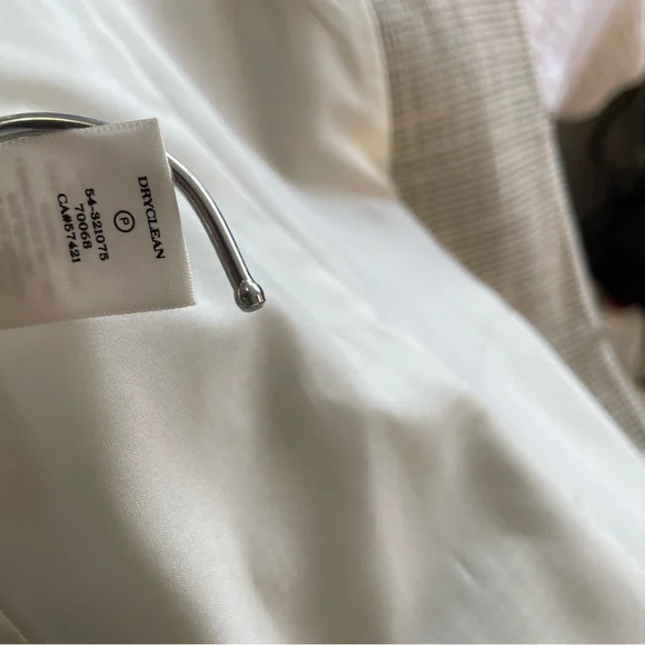 Ann Taylor Ivory and Black Trim Open-Front Blazer - Picture 6 of 11